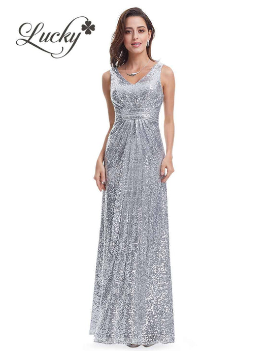 Vestido plata de lentejuelas cerrado