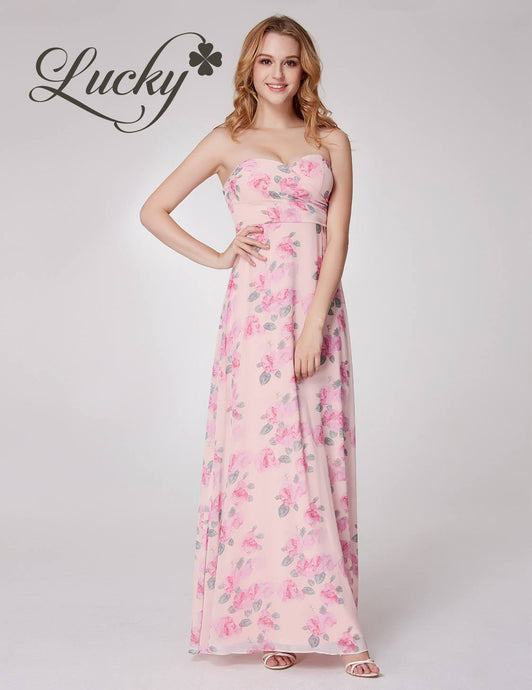 Vestido rosa con flores strapless
