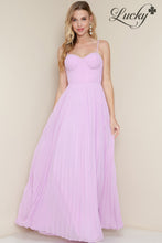Cargar imagen en el visor de la galería, Vestido lavanda plisado