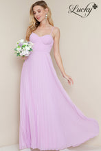 Cargar imagen en el visor de la galería, Vestido lavanda plisado
