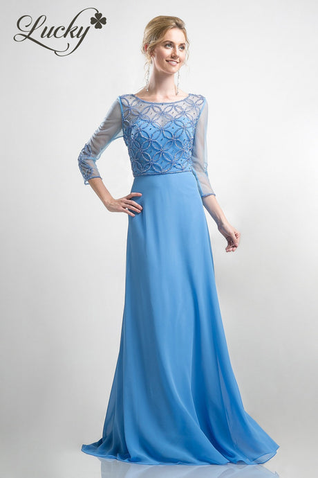 Vestido celeste con mangas y brillos