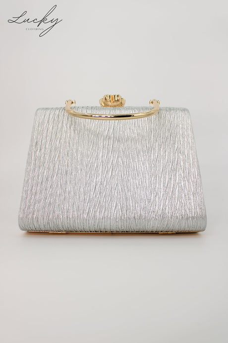 Cartera plateada