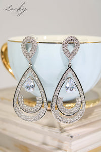 Arete plateado