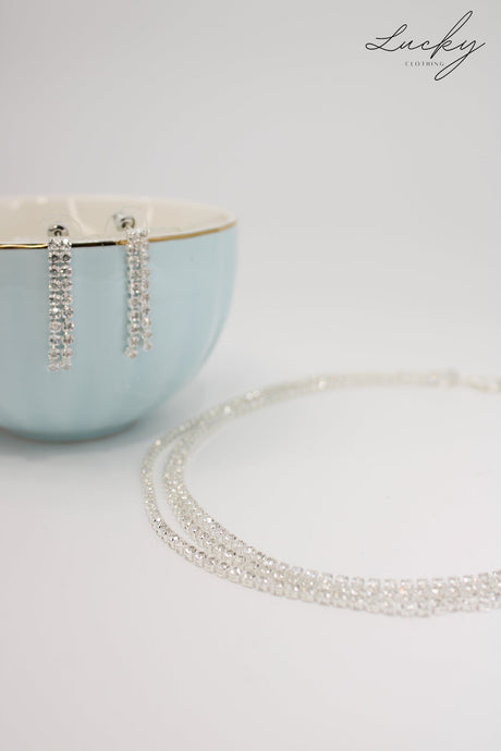 Set de collar y arete plateado