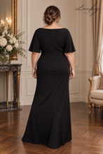 Cargar imagen en el visor de la galería, Vestido negro con manga corta