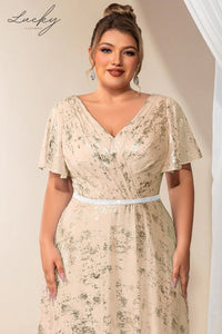 Vestido champagne con detalles plata
