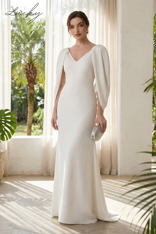 Vestido blanco con capa