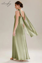 Cargar imagen en el visor de la galería, Vestido verde sage