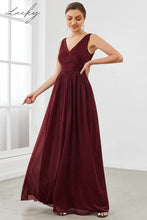 Cargar imagen en el visor de la galería, Vestido vino con brillos