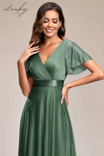 Cargar imagen en el visor de la galería, Vestido verde eucalipto con brillos