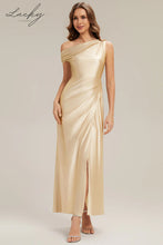 Cargar imagen en el visor de la galería, Vestido dorado