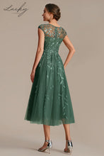 Cargar imagen en el visor de la galería, Vestido verde eucalipto midi