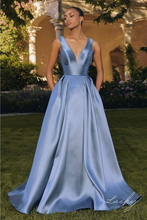 Cargar imagen en el visor de la galería, Vestido smoky blue volado