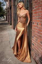 Cargar imagen en el visor de la galería, Vestido sienna gold al cuerpo