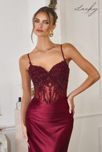 Cargar imagen en el visor de la galería, Vestido vino al cuerpo con piedras