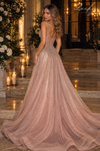 Cargar imagen en el visor de la galería, Vestido champagne rose con piedras