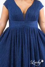 Cargar imagen en el visor de la galería, Vestido azul plisado