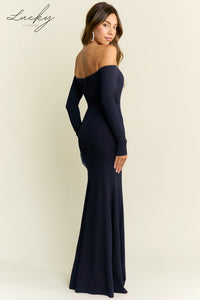 Vestido azul navy strapless con mangas