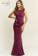 Cargar imagen en el visor de la galería, Vestido vino al cuerpo