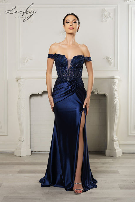Vestido azul navy al cuerpo