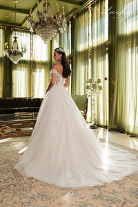 Vestido blanco volado con brillos