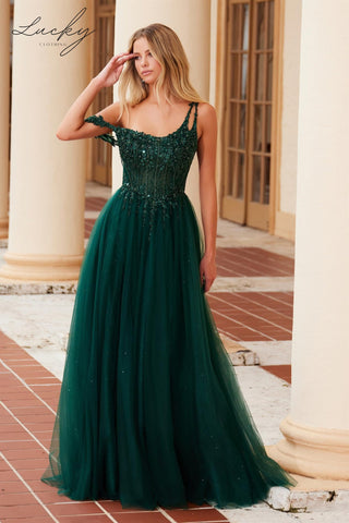 Vestido verde esmeralda con piedras