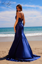 Cargar imagen en el visor de la galería, Vestido navy al cuerpo con brillos
