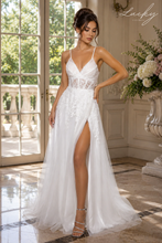 Cargar imagen en el visor de la galería, Vestido blanco de tirantes con encaje