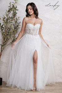Vestido blanco con piedras y tirantes
