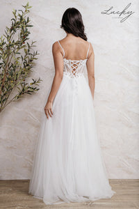 Vestido blanco con piedras y tirantes
