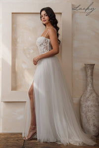 Vestido blanco con piedras y tirantes