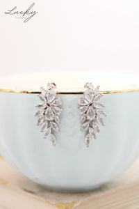 Arete plateado